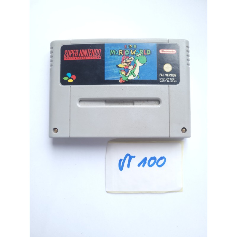 Super Mario World Super Nintendo (SNES)