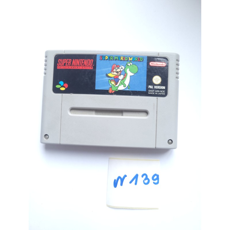 Super Mario World Super Nintendo (SNES)