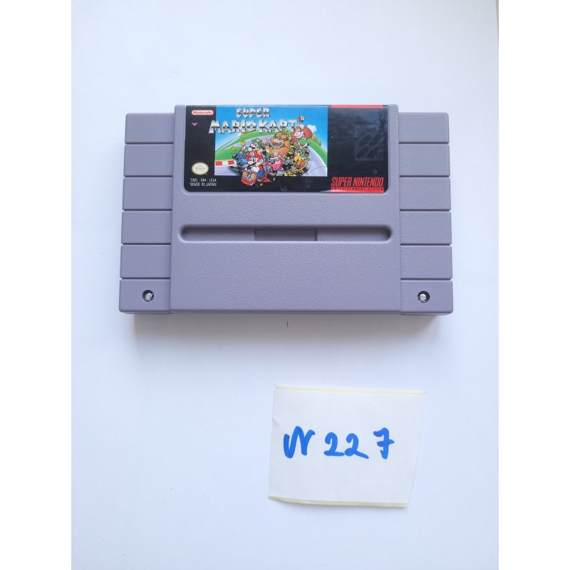 Super Mario Kart Super Nintendo (SNES)