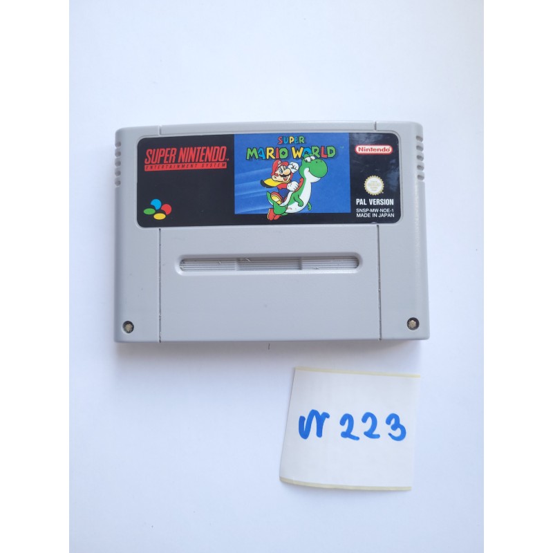 Super Mario World Super Nintendo (SNES)