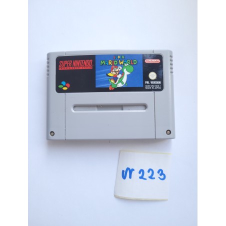 Super Mario World Super Nintendo (SNES)