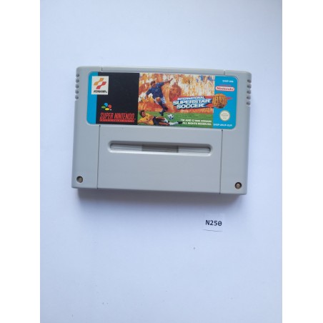 International Superstar Soccer Deluxe Super Nintendo (SNES)