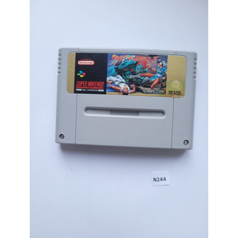Street Fighter II Super Nintendo (SNES)