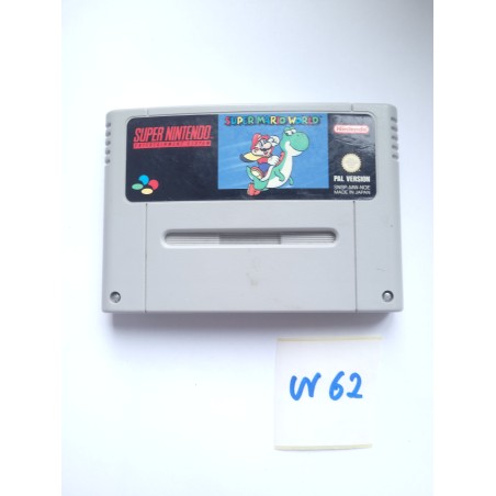 Super Mario World Super Nintendo (SNES)