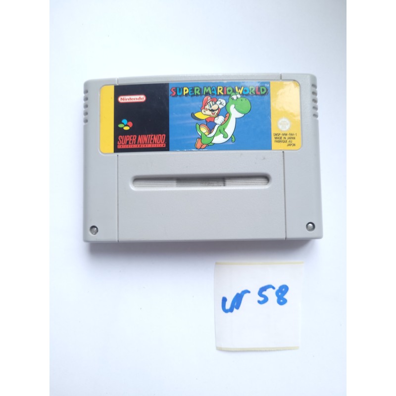 Super Mario World Super Nintendo (SNES)